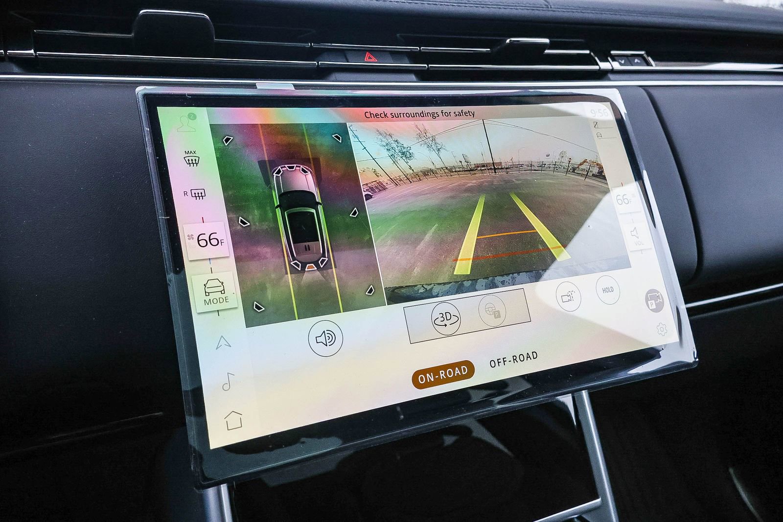 New 2025 Land Rover Range Rover SE image 32