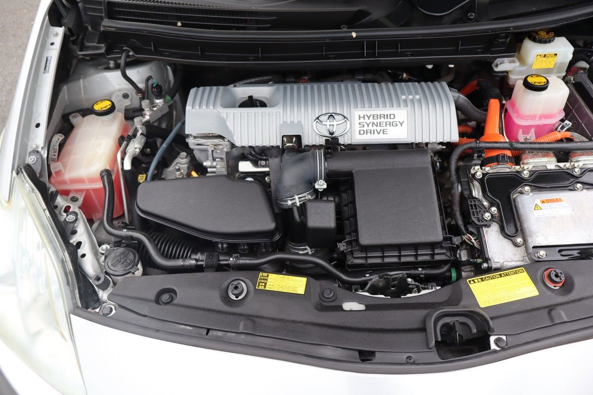 Used 2010 Toyota Prius Three FWD image 38