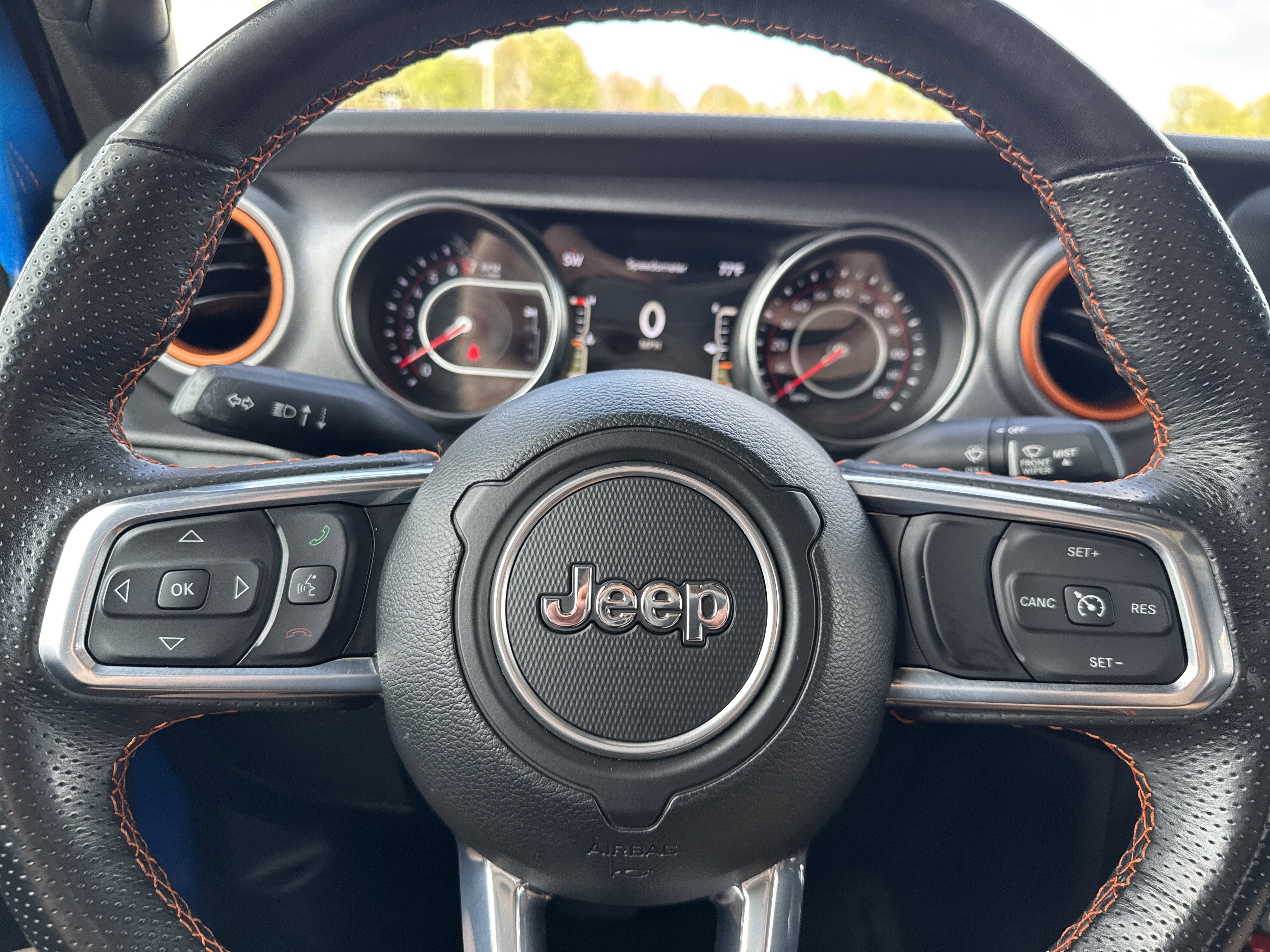 Used 2022 Jeep Gladiator Mojave w/ LED Lighting Group image 10