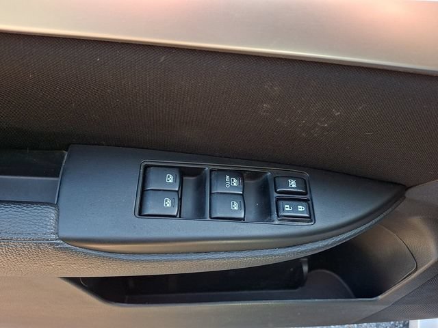 Used 2014 Subaru Legacy 2.5i w/ Alloy Wheel Package AWD/4WD image 21
