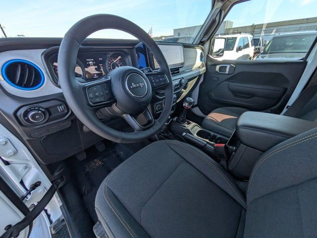 Used 2025 Jeep Wrangler Sport S image 12