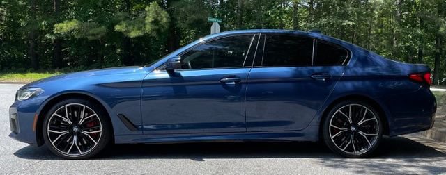 Used 2023 BMW 540i w/ M Sport Package RWD image 4