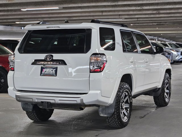 Used 2021 Toyota 4Runner TRD Off-Road image 5