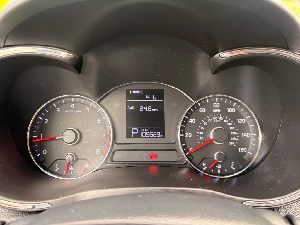 Used 2016 Kia Forte LX FWD image 13