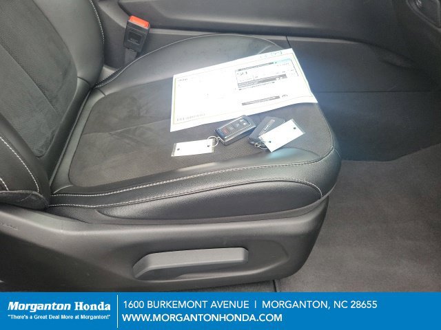 Used 2025 Jeep Grand Cherokee L Altitude RWD image 19