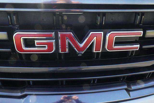 Used 2024 GMC Yukon AT4 w/ Technology Package image 45