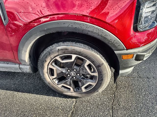 Used 2021 Ford Bronco Sport Outer Banks image 10