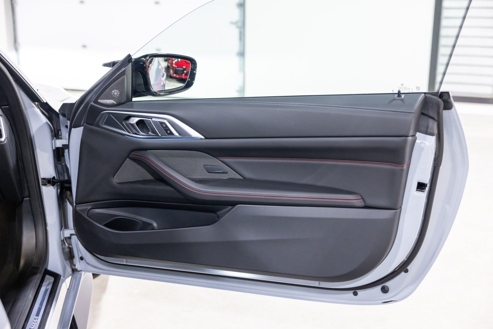 Used 2025 BMW M4 CS AWD/4WD image 32