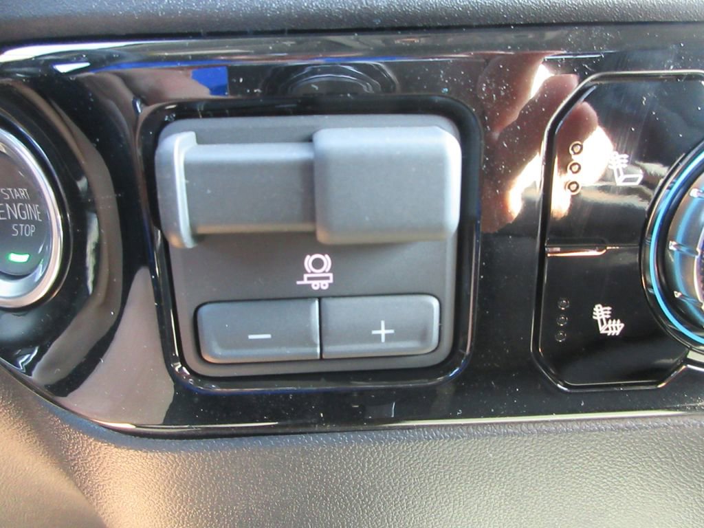 New 2026 GMC Sierra 1500 SLE image 19