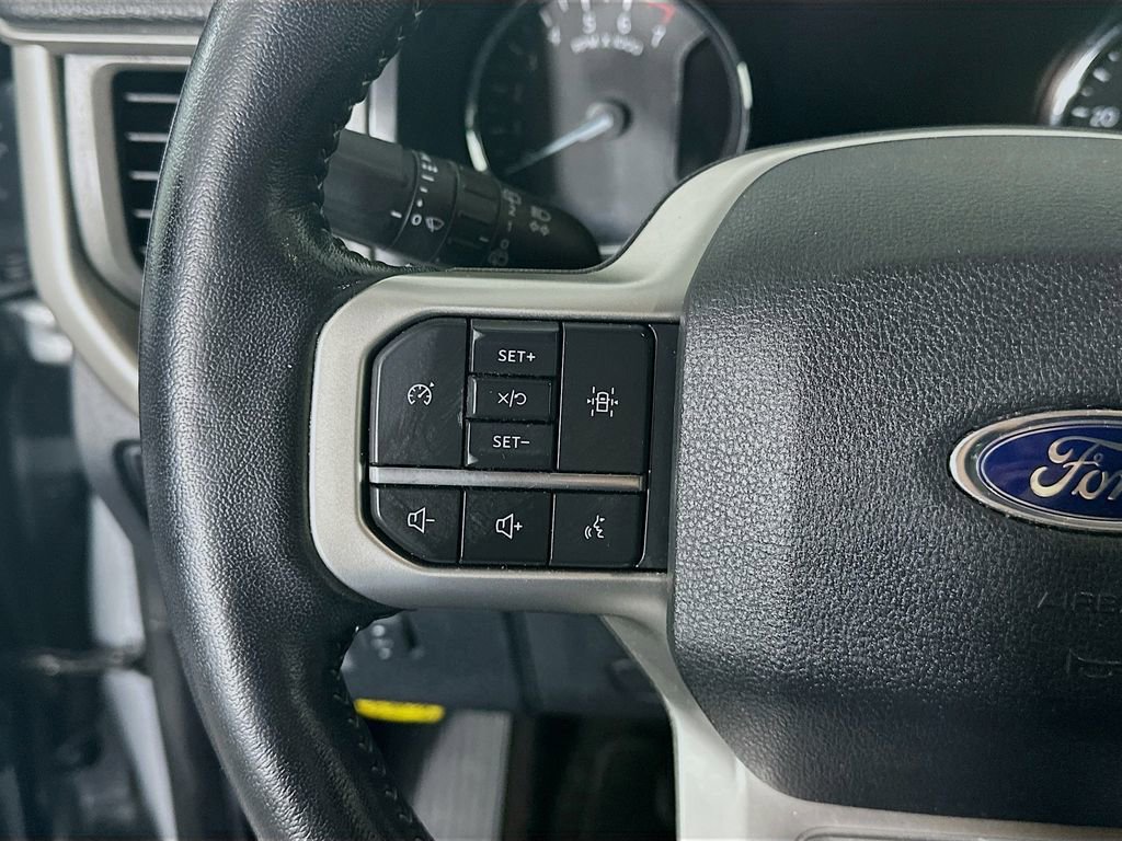 Used 2023 Ford Expedition Max XLT image 26