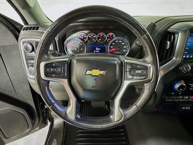 Used 2022 Chevrolet Silverado 1500 LT RWD image 9