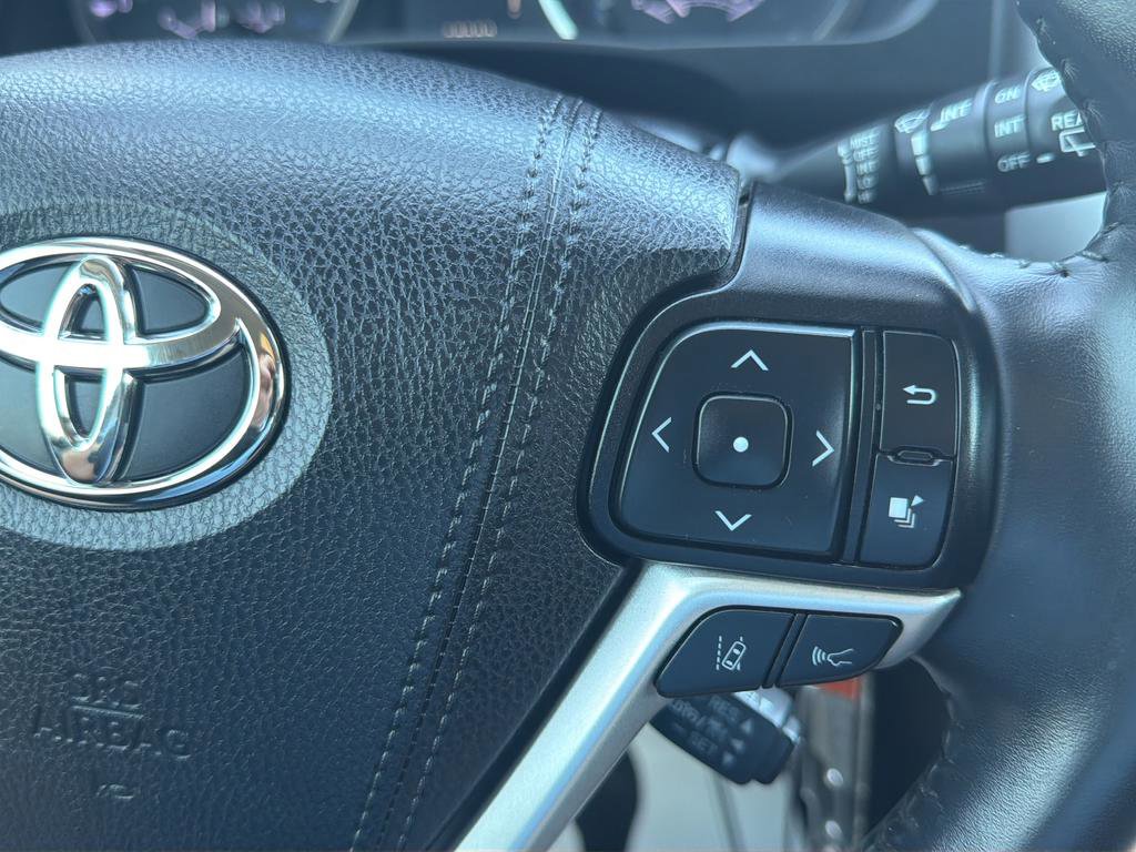 Used 2019 Toyota Highlander Plus image 23
