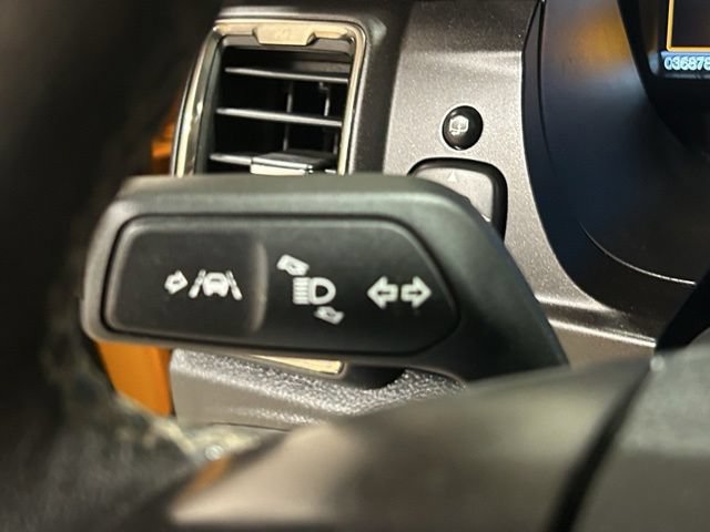 Certified 2022 Ford Ranger Lariat w/ Tremor Off-Road Package AWD/4WD image 32