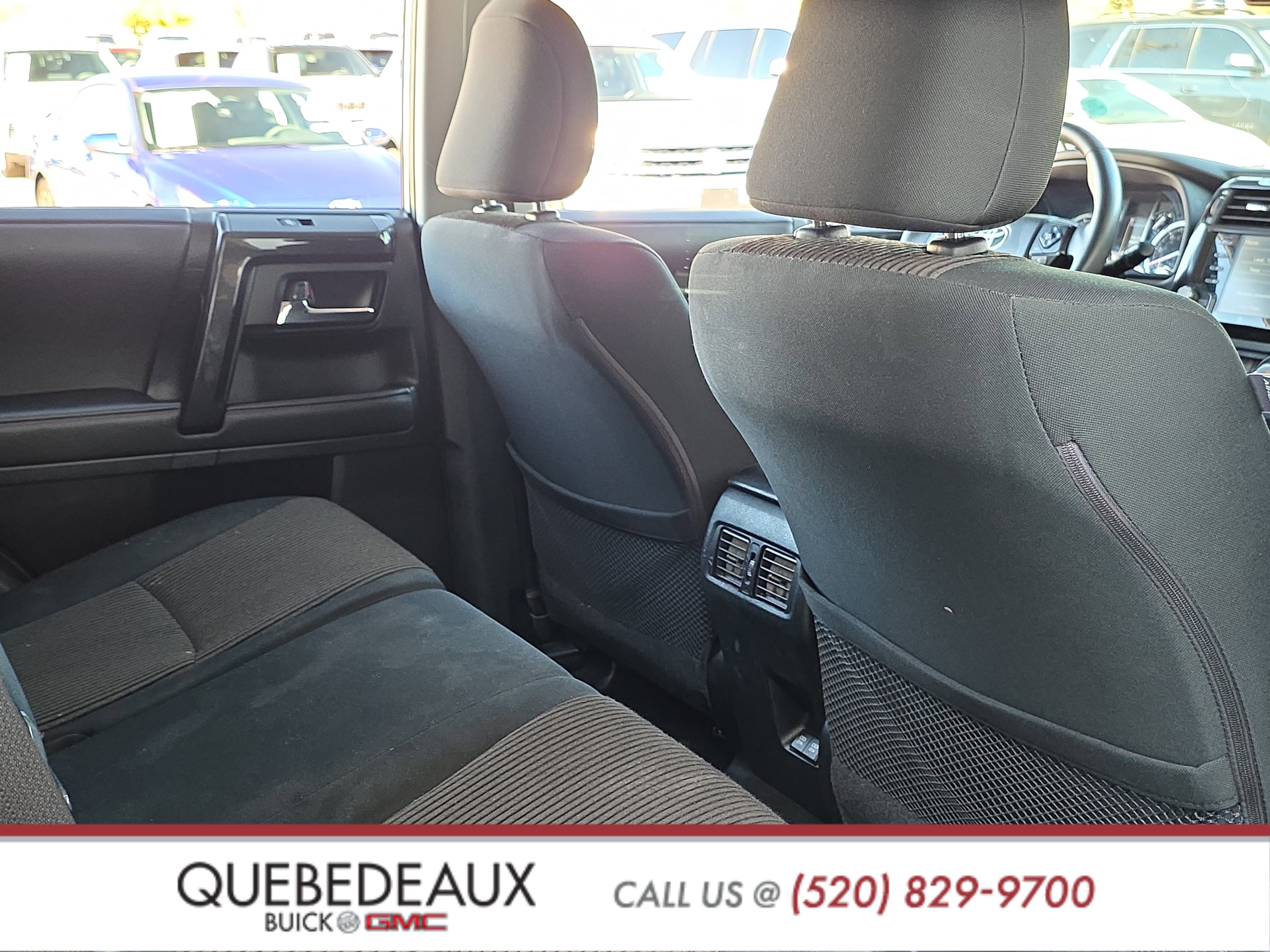 Used 2022 Toyota 4Runner TRD Off-Road AWD/4WD image 29