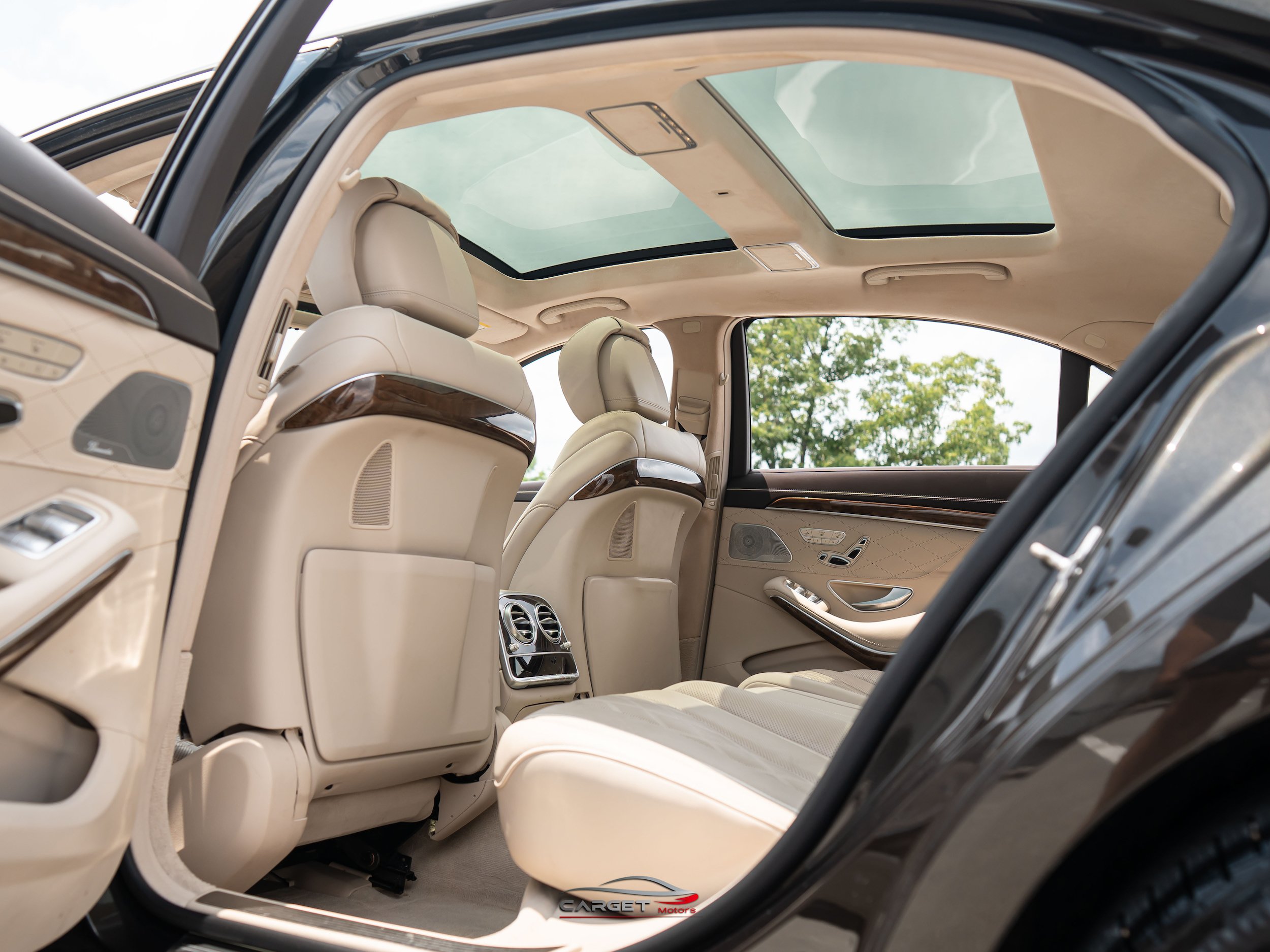 Used 2015 Mercedes-Benz S 550 4MATIC Sedan image 20