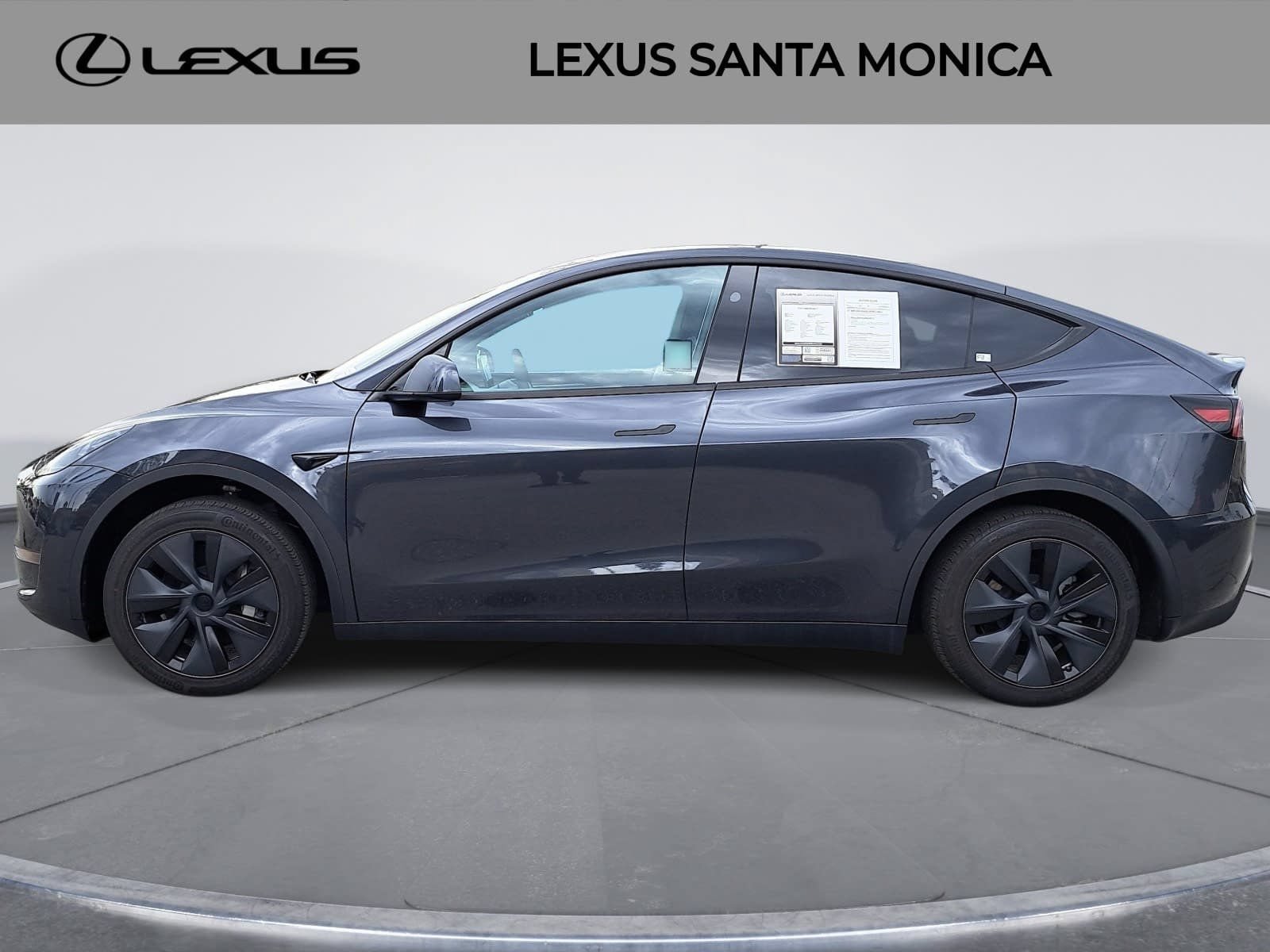 Used 2024 Tesla Model Y 2WD image 8