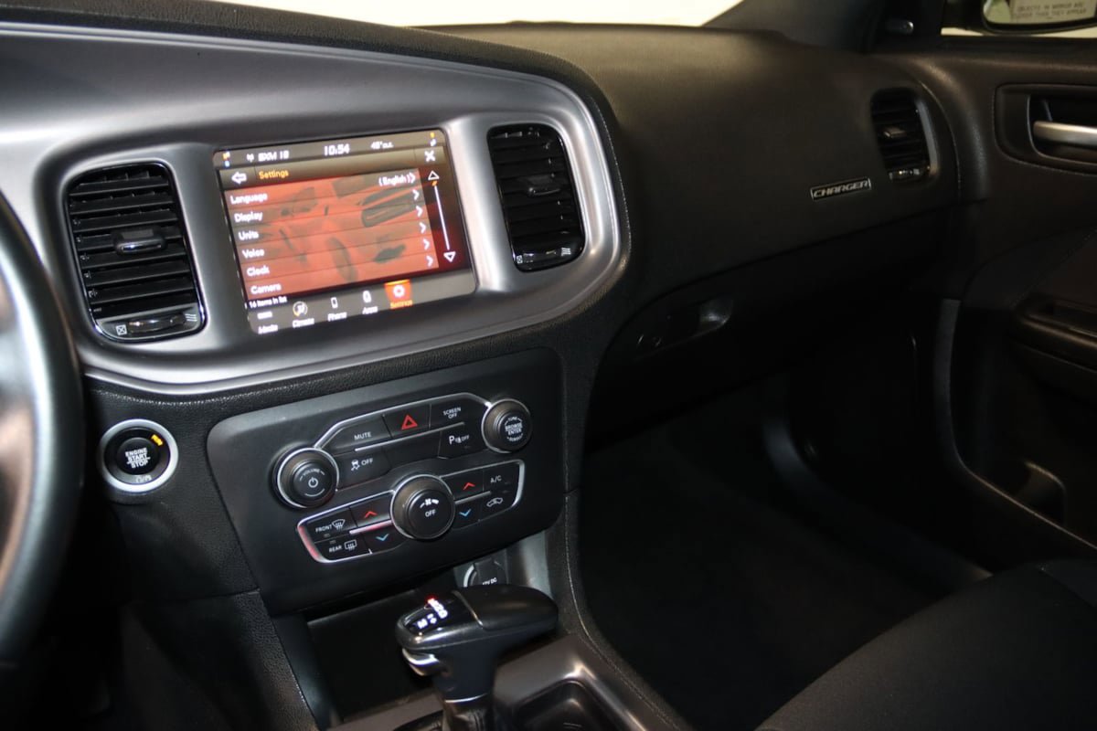 Used 2023 Dodge Charger SXT w/ Blacktop Package RWD image 40