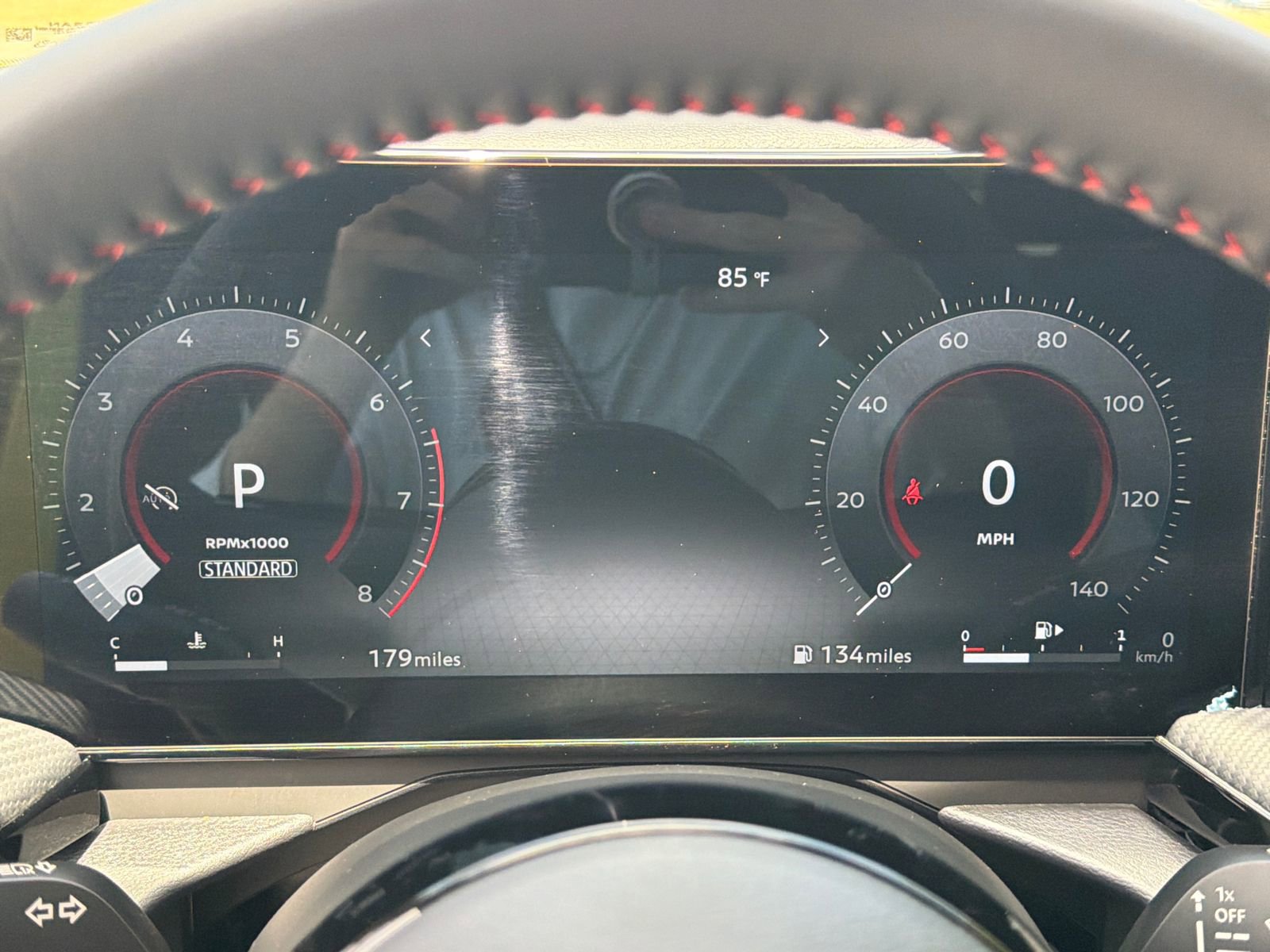 Used 2025 Nissan Kicks SR FWD image 26
