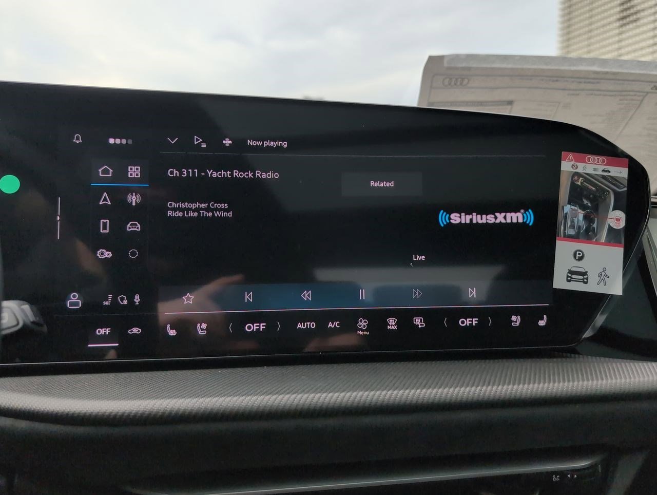 New 2025 Audi SQ5 Prestige image 4