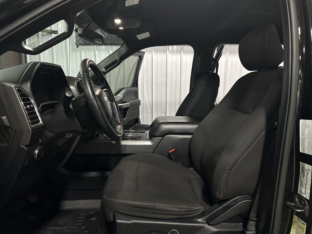 Used 2016 Ford F150 XLT w/ Equipment Group 301A Mid image 18