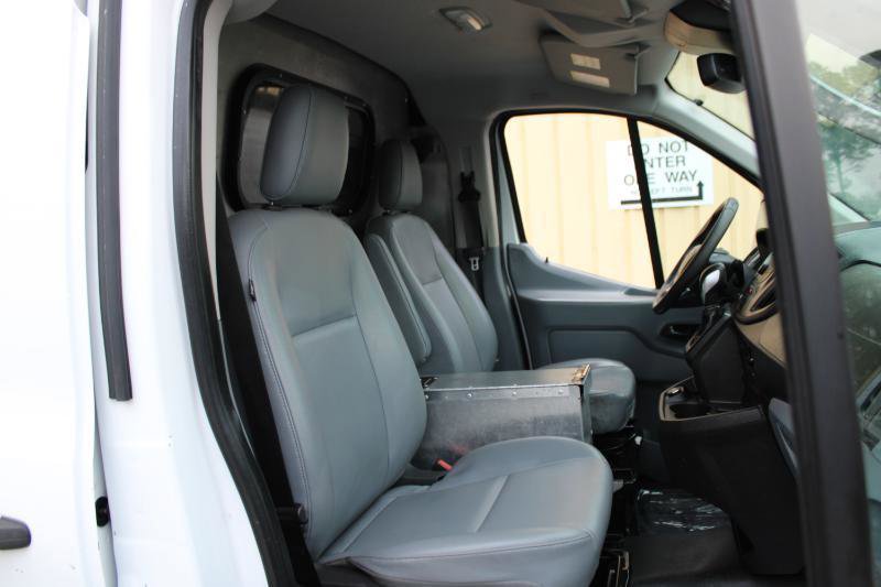 Used 2019 Ford Transit 150 148 Low Roof RWD image 10