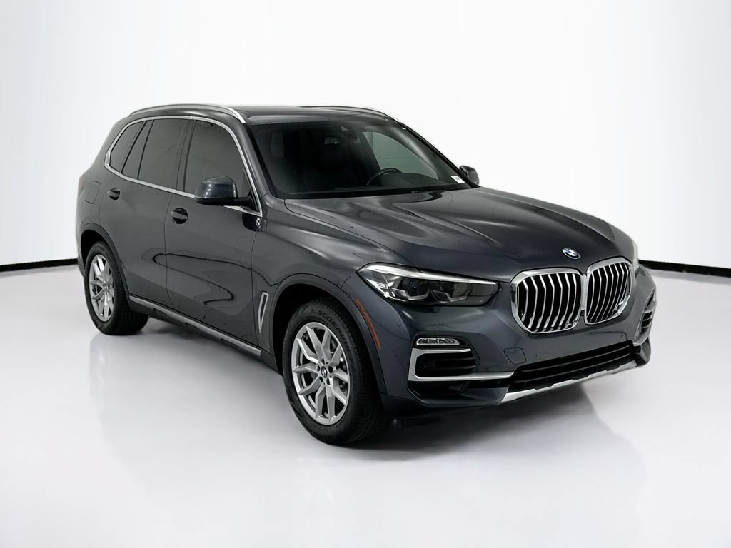 Used 2019 BMW X5 xDrive40i w/ Convenience Package AWD/4WD image 3