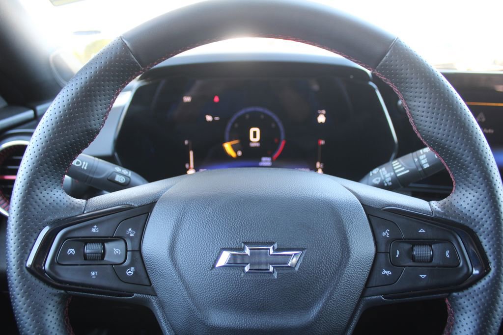 Used 2024 Chevrolet Trax RS image 25