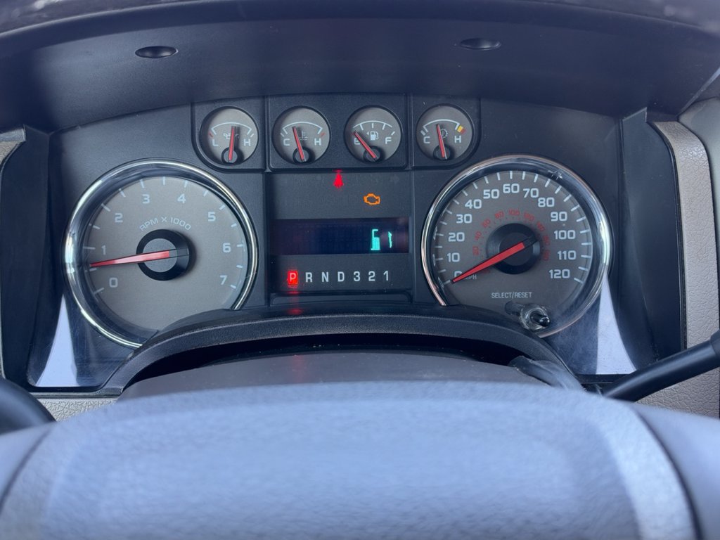 Used 2010 Ford F150 XLT AWD/4WD image 26