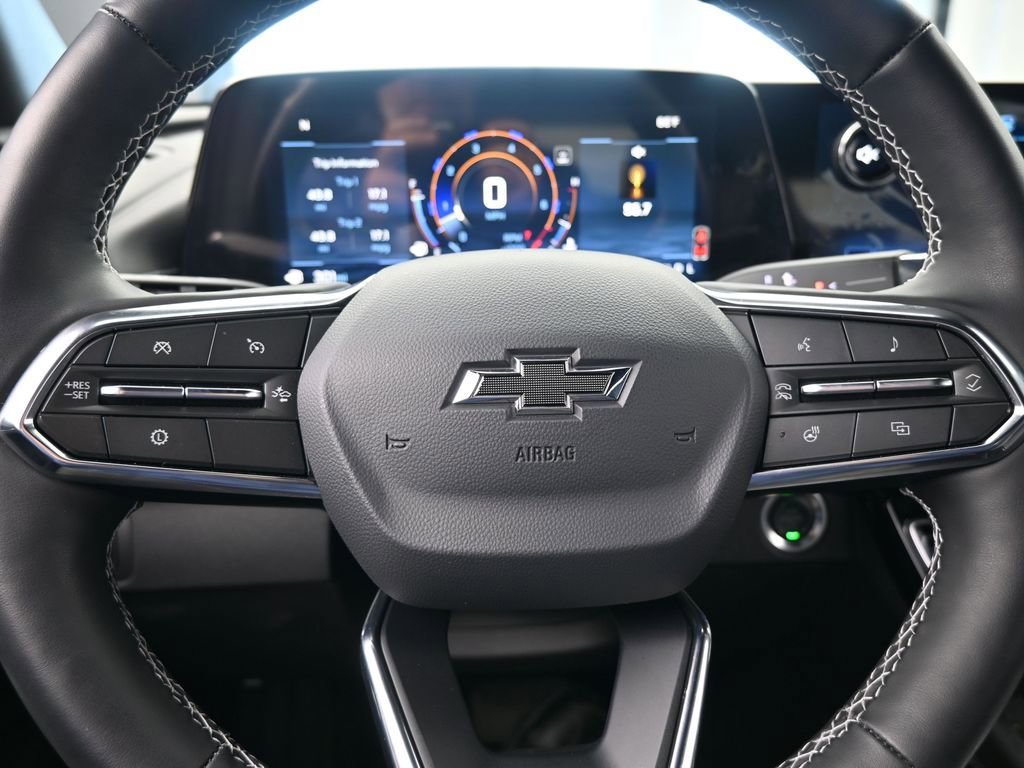 Used 2025 Chevrolet Traverse LT w/ Midnight/Sport Edition image 34