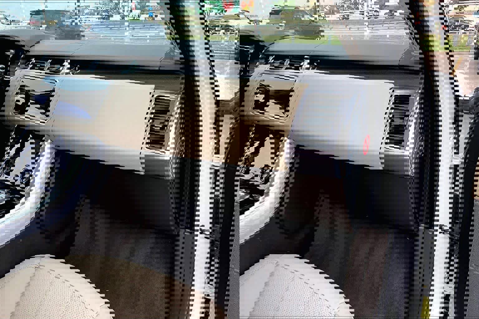 Used 2018 Land Rover Range Rover Sport HSE image 20