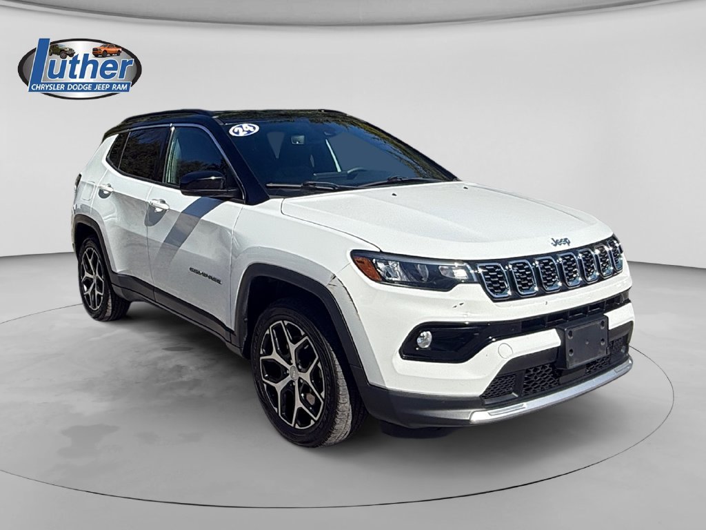 Used 2024 Jeep Compass Limited AWD/4WD image 7