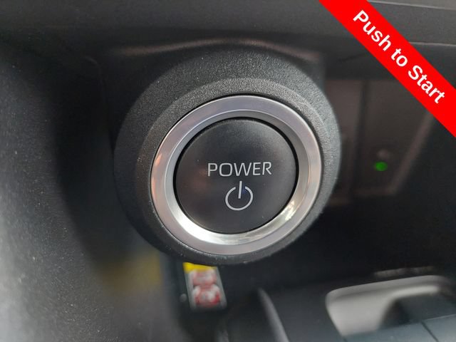 Used 2024 Toyota Venza LE AWD/4WD image 22