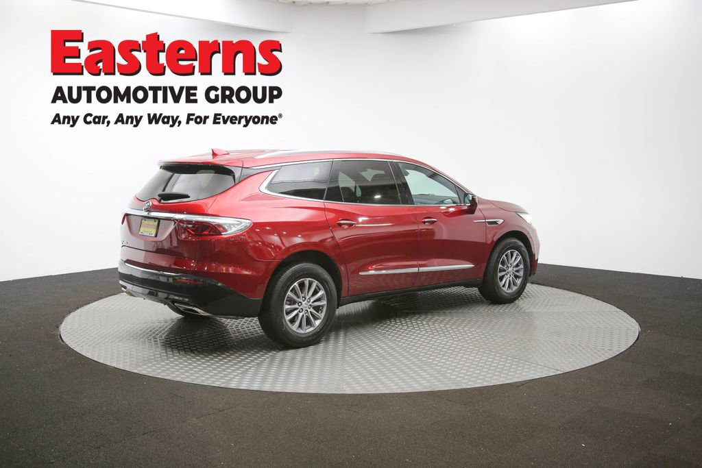 Used 2024 Buick Enclave Premium image 39