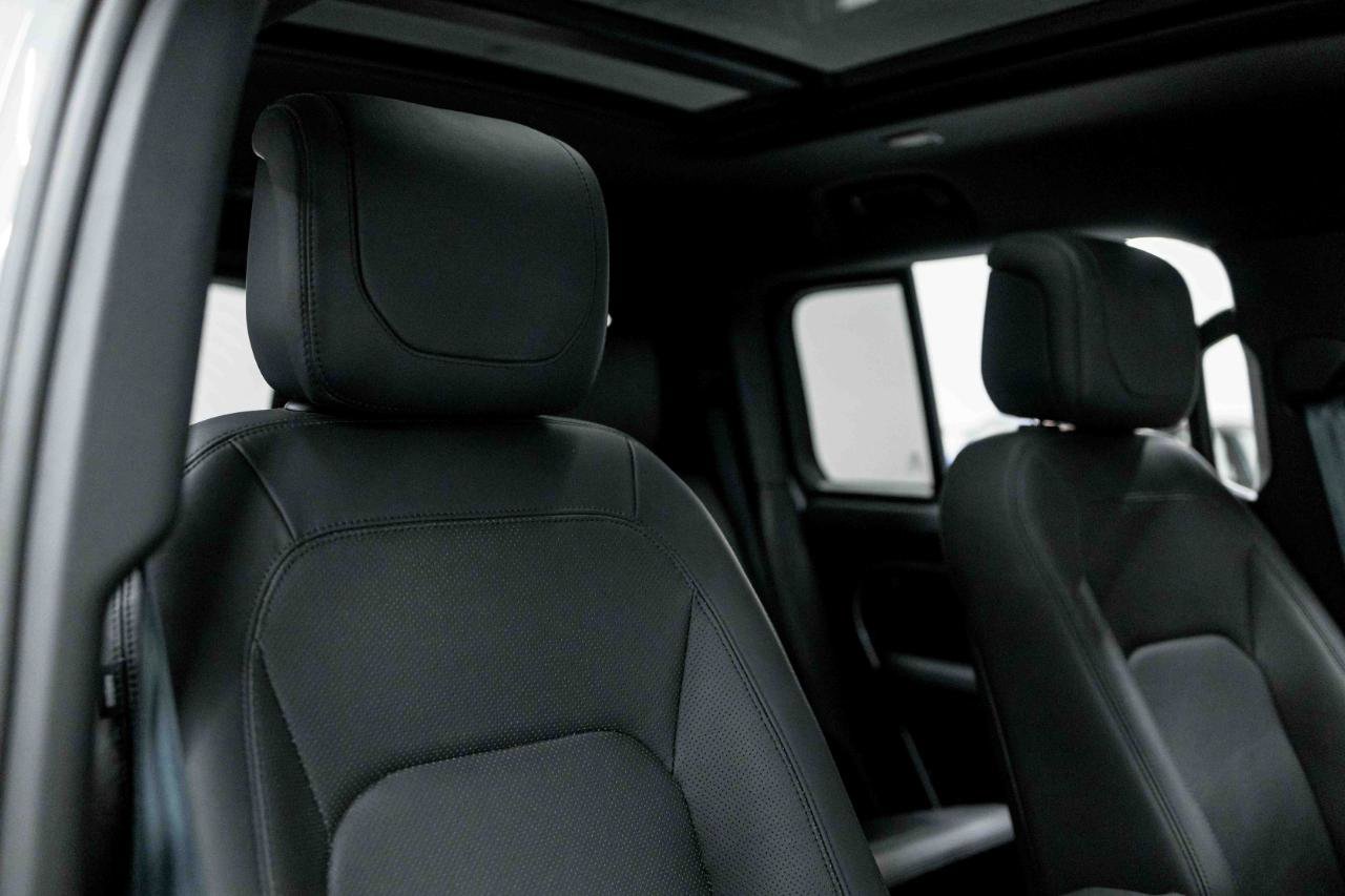 Used 2023 Land Rover Defender 130 SE image 76