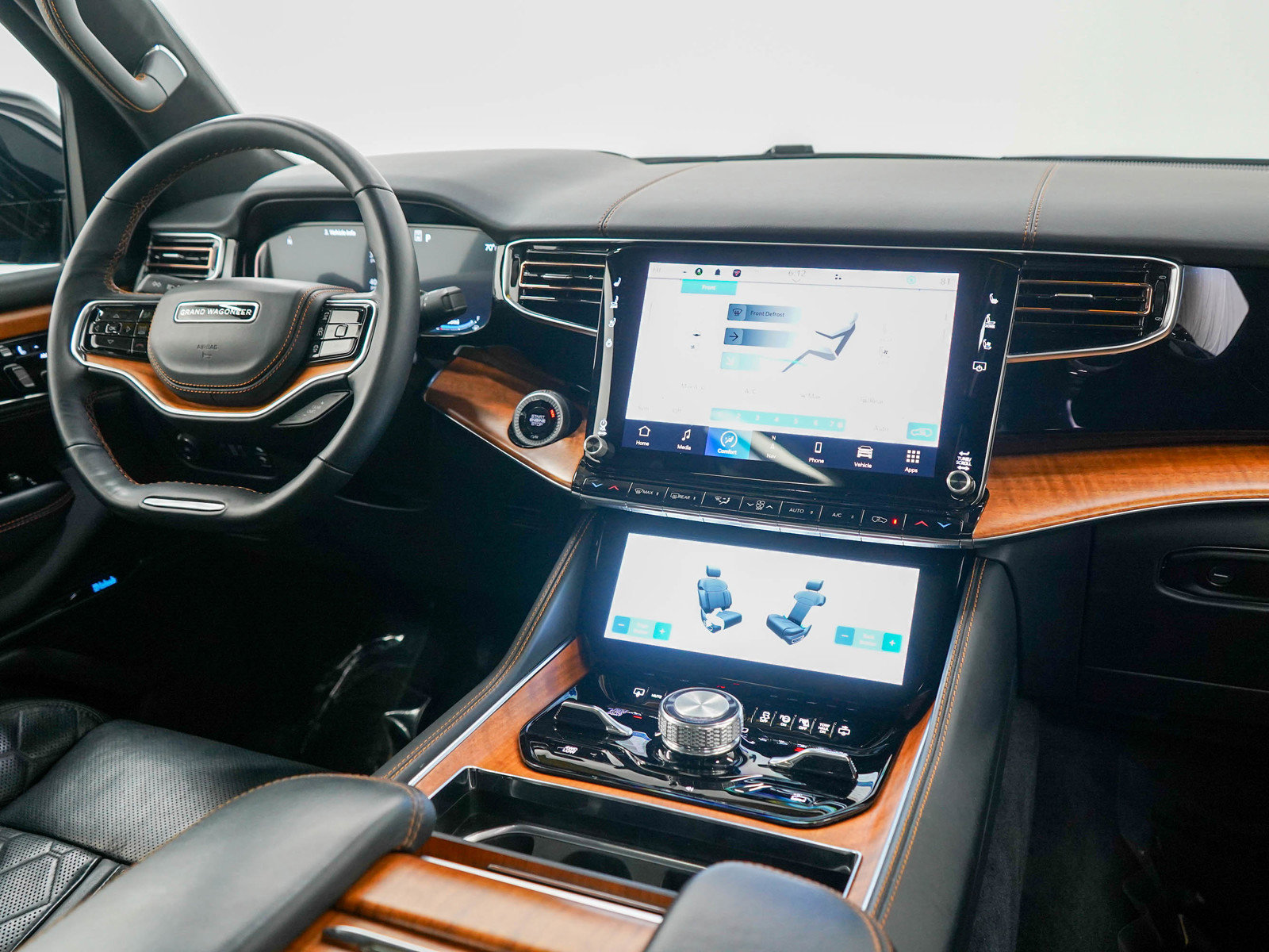 Used 2024 Jeep Grand Wagoneer L Series III image 14