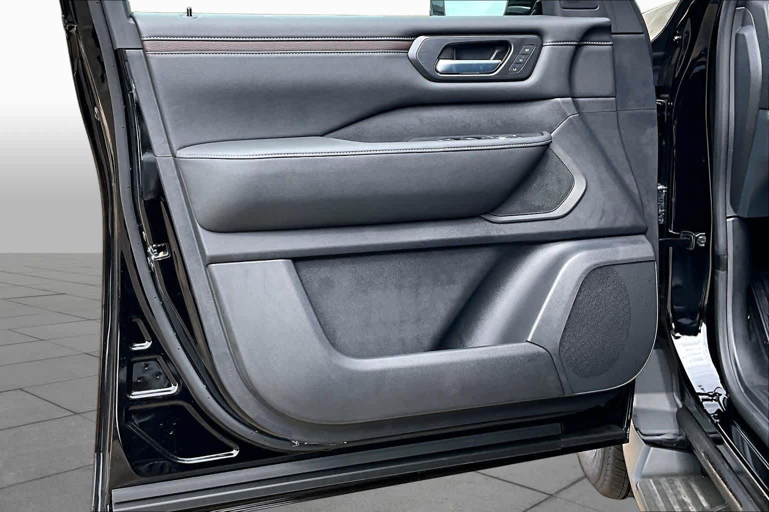 New 2027 Nissan Armada SL RWD image 14