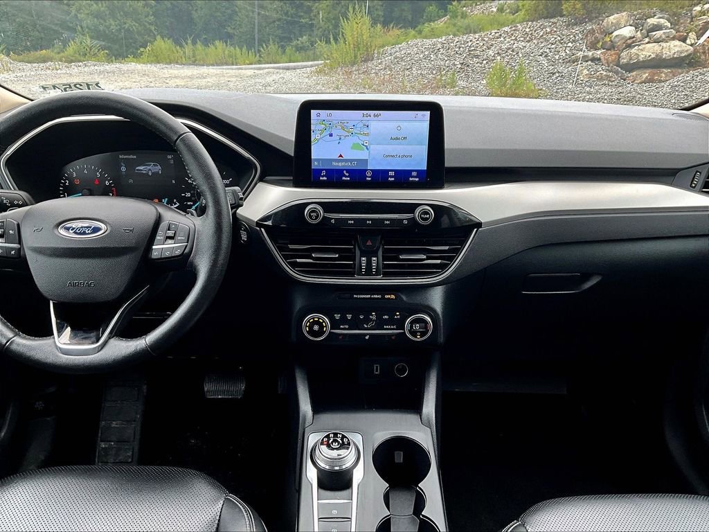 Used 2020 Ford Escape SEL image 29