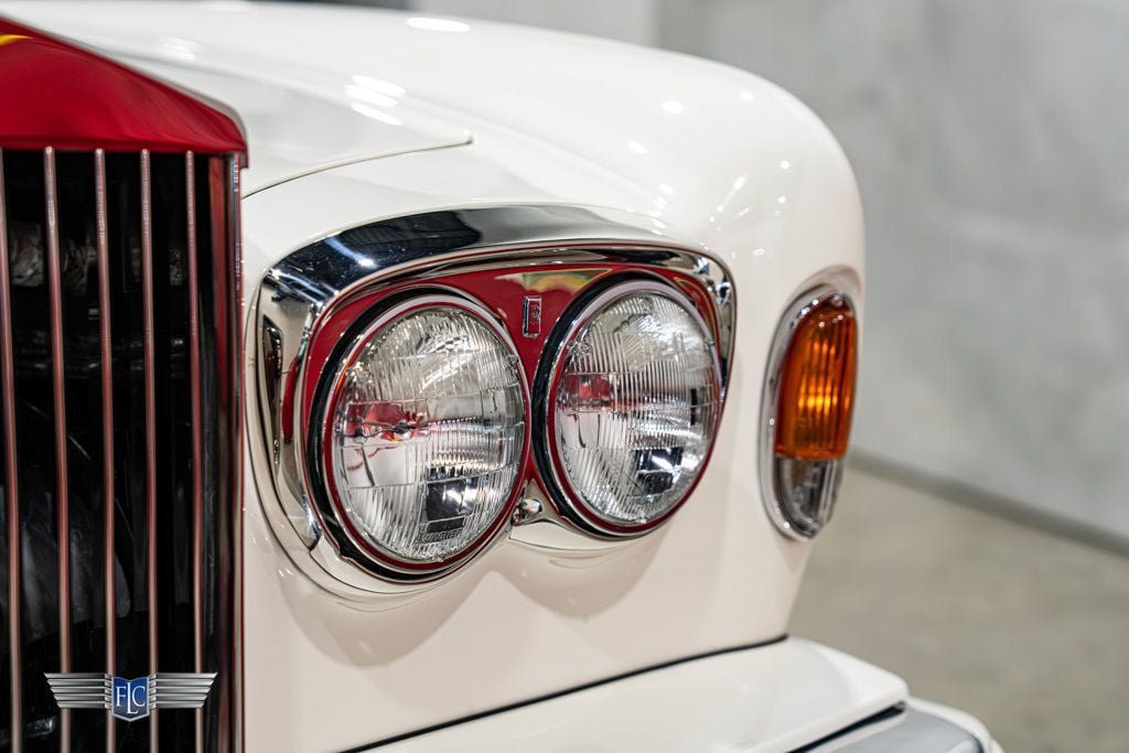 Used 1988 Rolls-Royce Corniche II RWD image 5