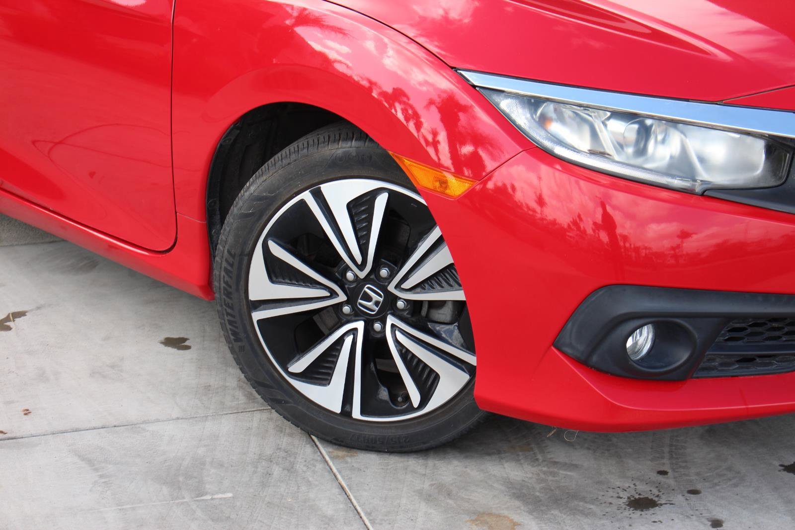 Used 2016 Honda Civic EX-T image 3