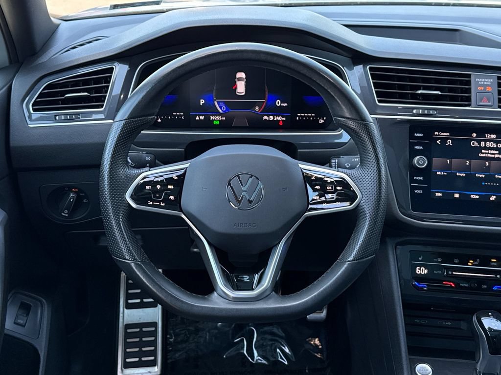 Used 2024 Volkswagen Tiguan SE R-Line AWD/4WD image 14