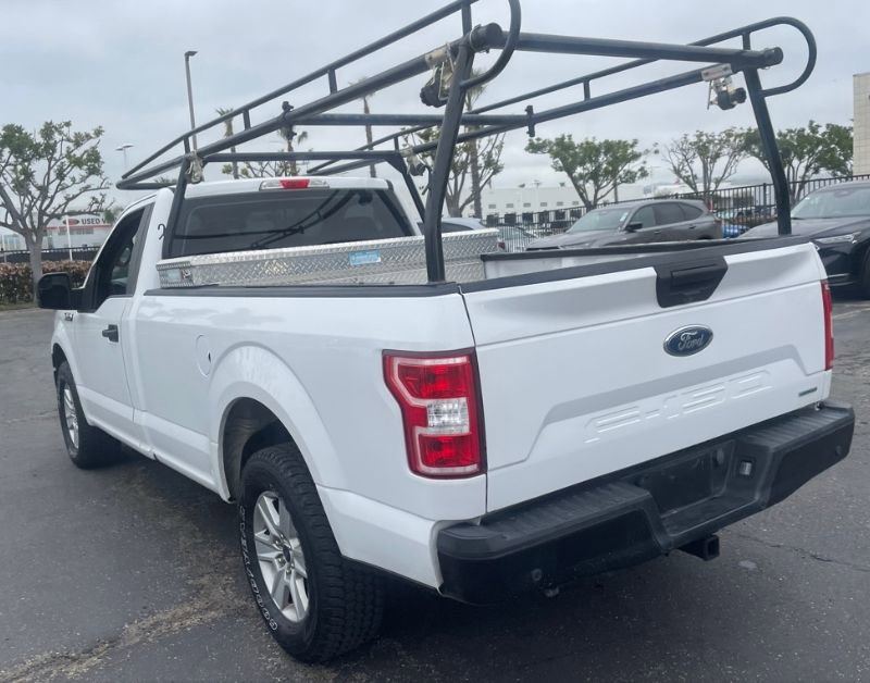 Used 2018 Ford F150 XL w/ Heavy-Duty Payload Package image 4