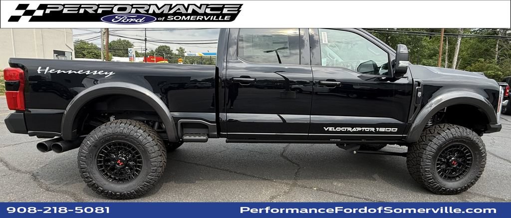 New 2026 Ford F250 Lariat w/ Black Appearance Package