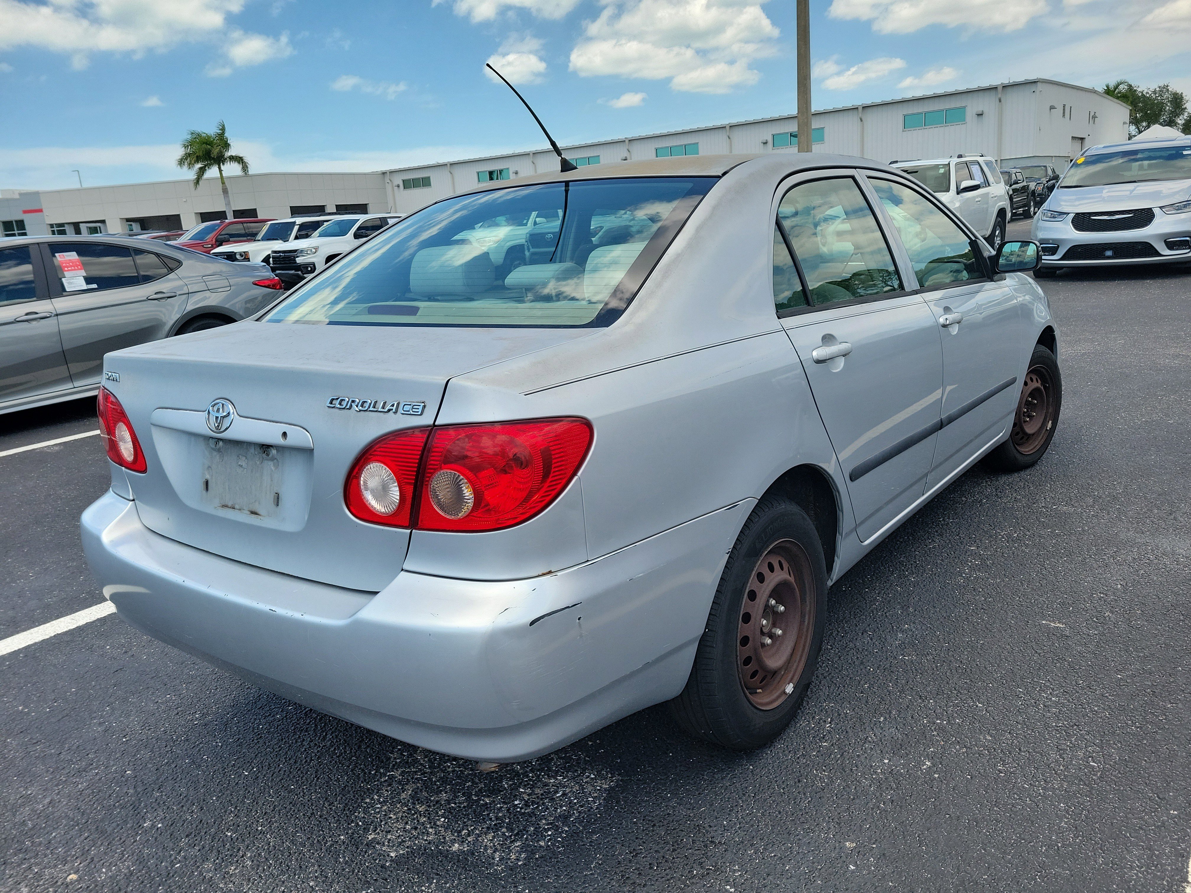 Used 2006 Toyota Corolla CE FWD image 6