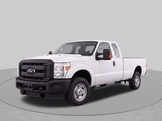 Used 2015 Ford F250 XL w/ Power Equipment Group AWD/4WD image 2
