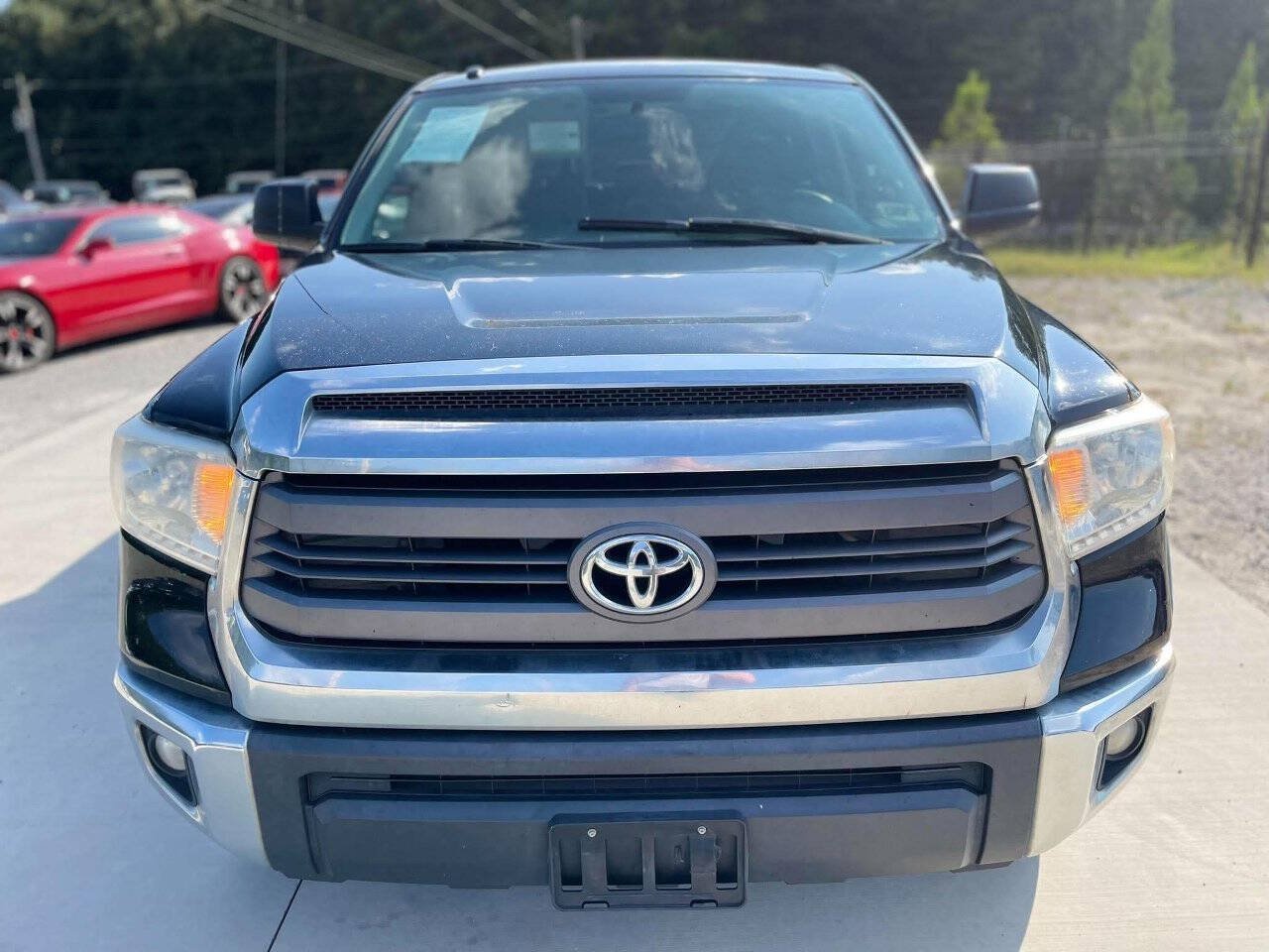 Used 2015 Toyota Tundra SR5 w/ SR5 Upgrade Package RWD image 2