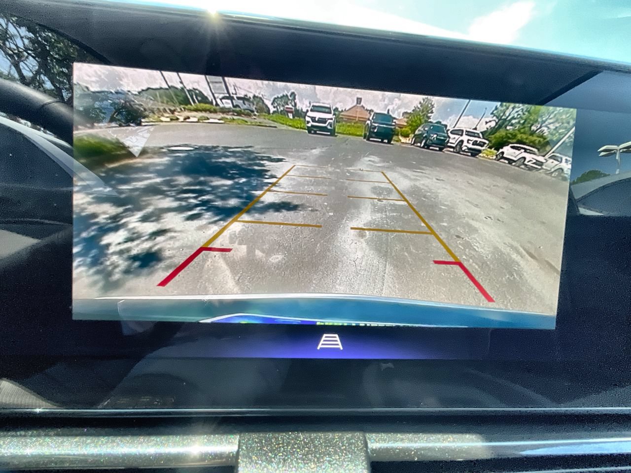 Used 2024 Chevrolet TrailBlazer LT w/ Convenience Package FWD image 14