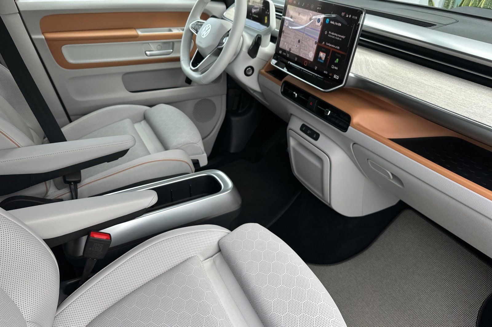 New 2025 Volkswagen ID. Buzz 1st Edition image 15