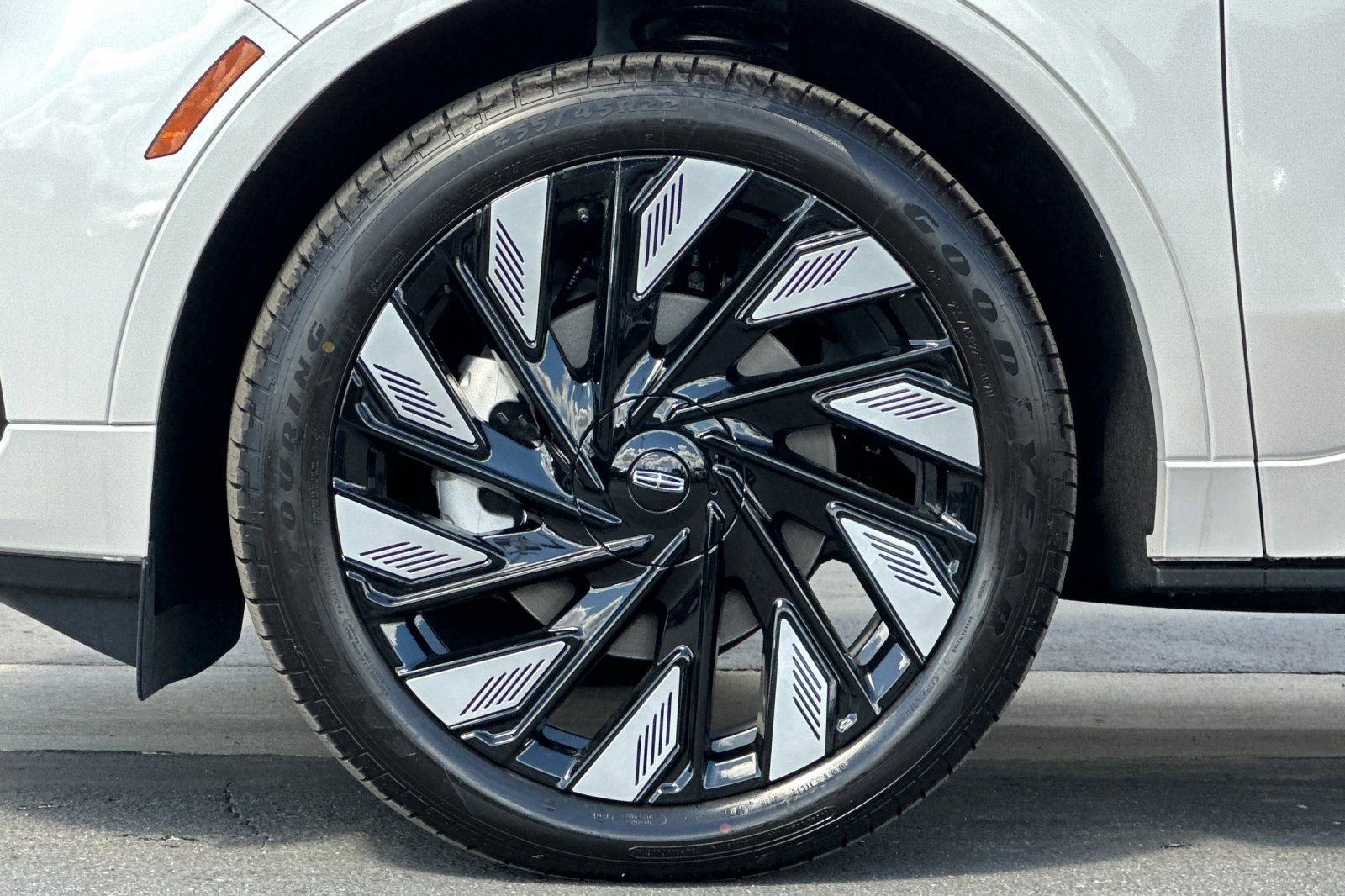 New 2026 Lincoln Nautilus Black Label w/ Jet Appearance Package image 25