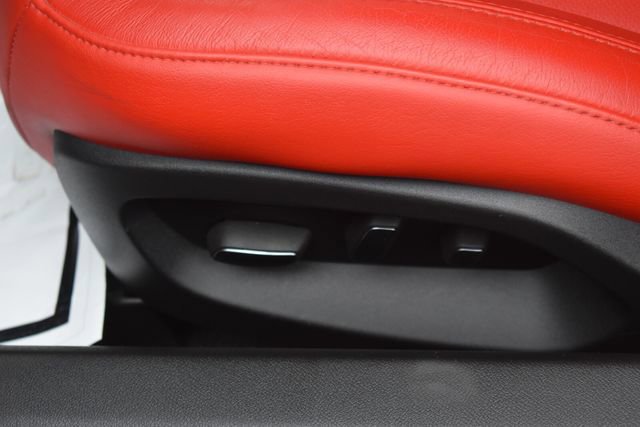 Certified 2016 Chevrolet Corvette Stingray Coupe w/ 2LT Preferred Equipment Group RWD image 19