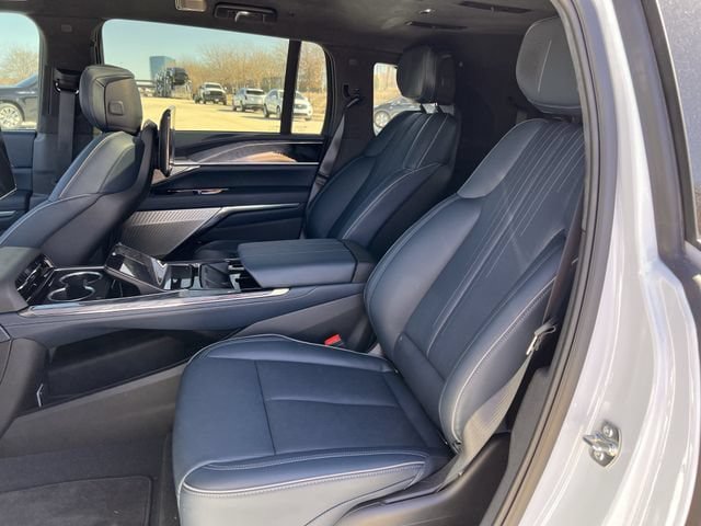 New 2026 Cadillac Escalade IQ Sport 2 AWD/4WD image 25